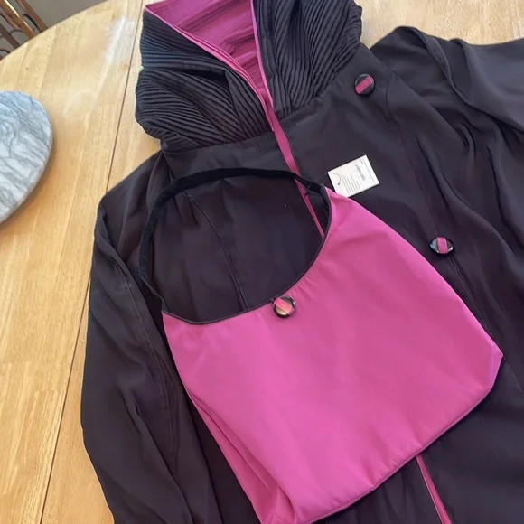 Mycra PAC reversible raincoat and bag - Picture 5 of 9